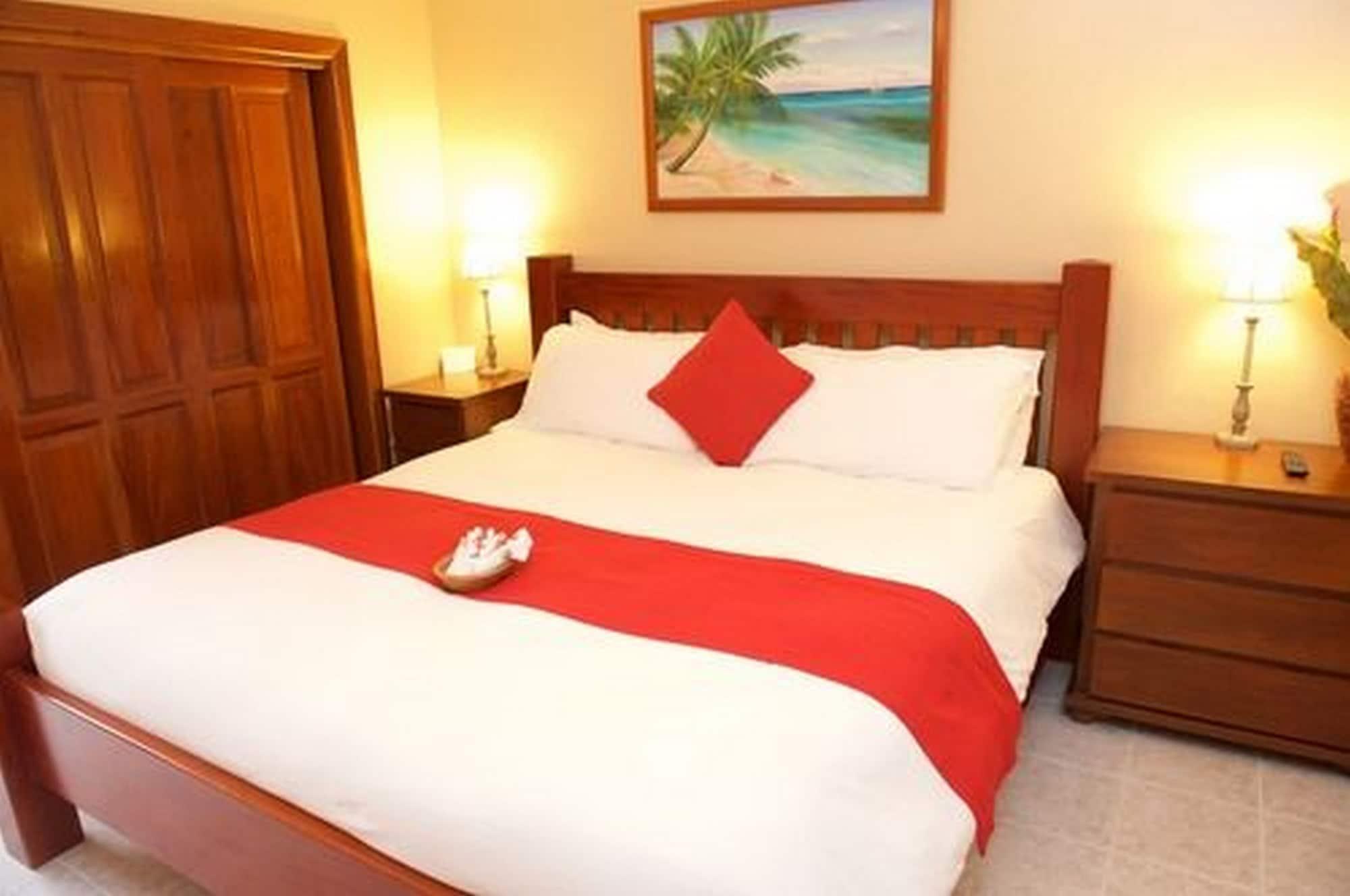 The Palms Oceanfront Suites San Pedro  Dış mekan fotoğraf