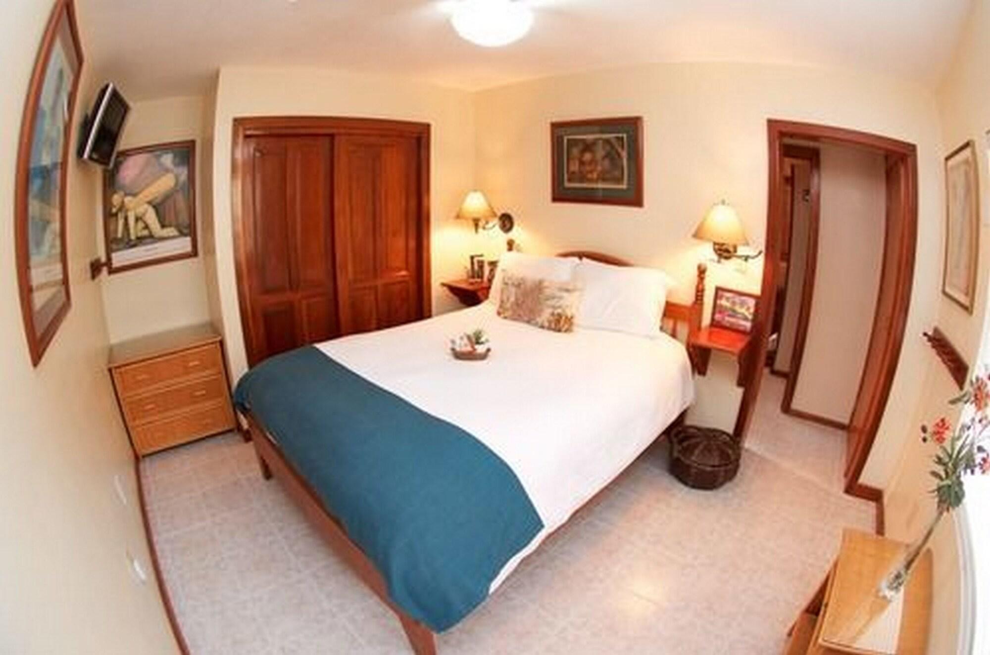 The Palms Oceanfront Suites San Pedro  Dış mekan fotoğraf