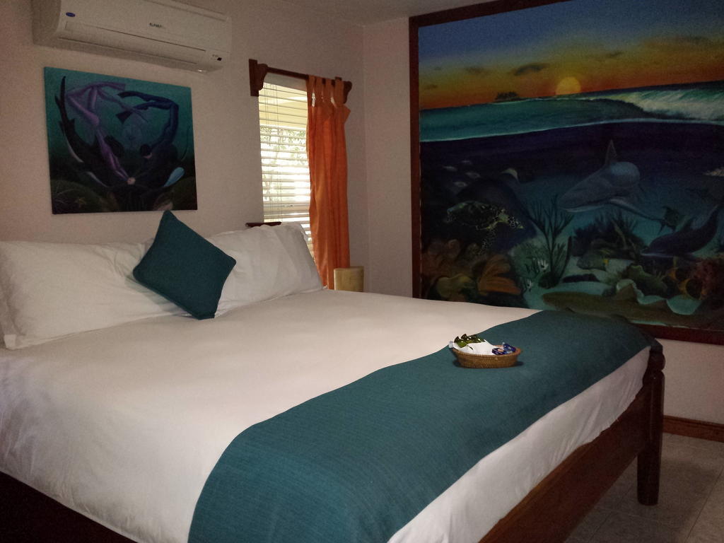 The Palms Oceanfront Suites San Pedro  Dış mekan fotoğraf